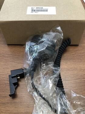 Motorola 6156b 2 Nmn Untested Radio Microphones Speaker