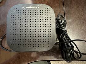Motorola 8783 Radio Modle# Hsn4038a External Speaker Used