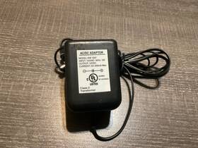 Vertex Kw-1207 Nc-77b Two Way Radio Charger Ac Adapter 12v Dc 200ma Only